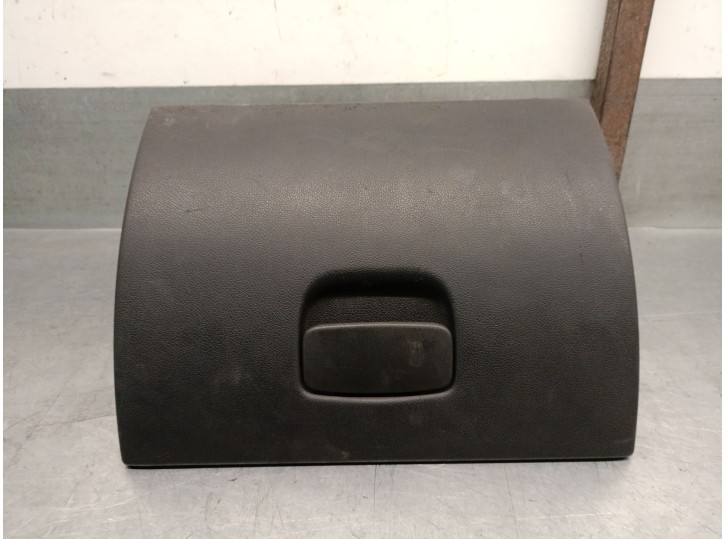 Recambio de guantera para renault master iii furgon ma / fm9t / myb23061a3t0 2.3 diesel referencia OEM IAM 685000045R M9T882 