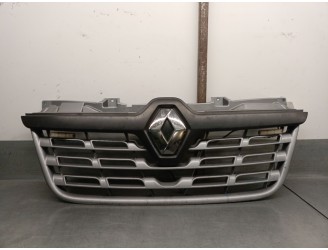 Recambio de rejilla delantera para renault master iii furgon ma / fm9t / myb23061a3t0 2.3 diesel referencia OEM IAM 623102803R M
