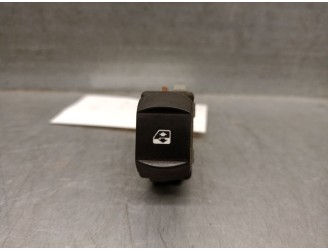 Recambio de mando elevalunas delantero derecho para renault clio iii 1.5 dci diesel referencia OEM IAM 8200108266 8200108266 