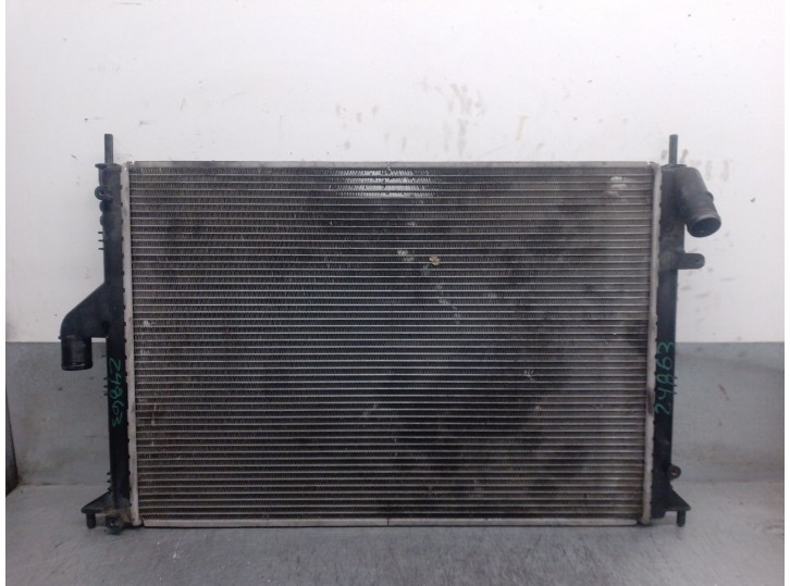 Replacement water radiator for Dacia Sandero (BS_) 1.2 16V OEM IAM reference 8200735039 8200735039 