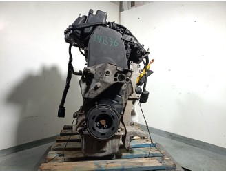 Recambio de motor completo para volkswagen golf iv berlina (1j1) 1.6 referencia OEM IAM AKL 06A100098X 686201