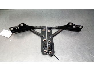 Replacement tailgate hinge for Chrysler Stratus Cabrio (JX) 2.5 CAT OEM IAM reference 04724316AB 4724316AB 