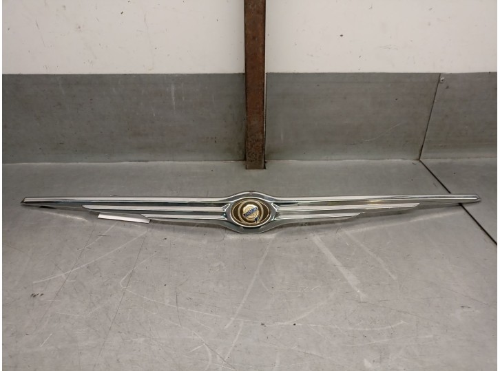 Recambio de anagrama para chrysler grand voyager v (rt) 2.8 crd referencia OEM IAM 55370000AA 55370000AA 