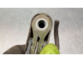 Recambio de brazo limpia trasero para renault twingo (co6) 1.3 cat referencia OEM IAM 7701040570 7701040570 