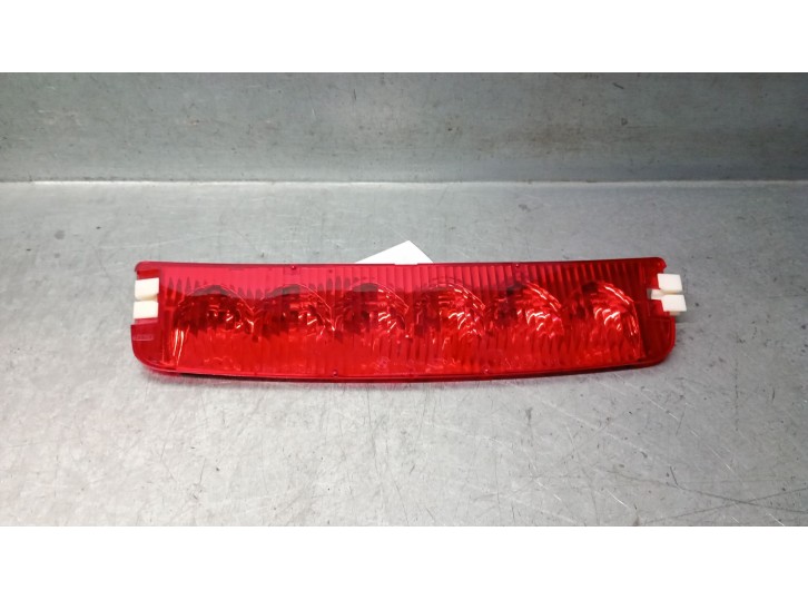 Recambio de luz central de freno para bmw serie 3 compacto (e36) 318tds referencia OEM IAM 63258357877 63258357877 