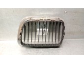 Recambio de rejilla delantera para bmw serie 3 compacto (e36) 318tds referencia OEM IAM 51138185802 51138195152 