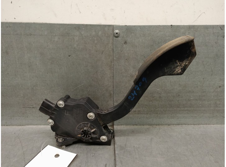 Recambio de potenciometro pedal para toyota rav 4 iii (_a3_) 2.0 4wd (aca30_) referencia OEM IAM 7811042010 7811042010 