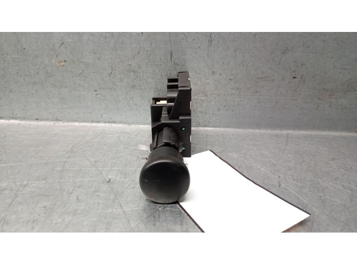 Recambio de mando luces salpicadero para bmw serie 3 compacto (e36) 318tds referencia OEM IAM 61318353508 61318353508 