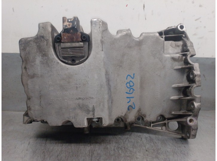 Recambio de carter para audi a4 berlina (8e) 2.0 16v fsi referencia OEM IAM 06B103603AH 06B103601AE 