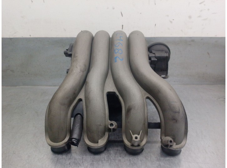 Recambio de colector admision para audi a4 berlina (8e) 2.0 16v fsi referencia OEM IAM 06D133210D A06D133213G 