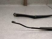Replacement front right wiper arm for Toyota RAV 4 III (_A3_) 2.0 4WD (ACA30_) OEM IAM reference 8521142130 852114213