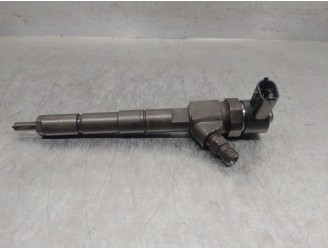 Recambio de inyector para lancia delta iii (844_) 2.0 d multijet (844.axd1a, 844.axm1a) referencia OEM IAM 0445110299 044511029
