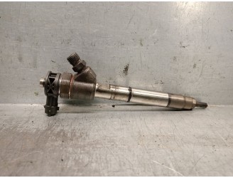 Recambio de inyector para kia optima (jf) 1.7 crdi referencia OEM IAM 338002A610 0445110589 BOSCH