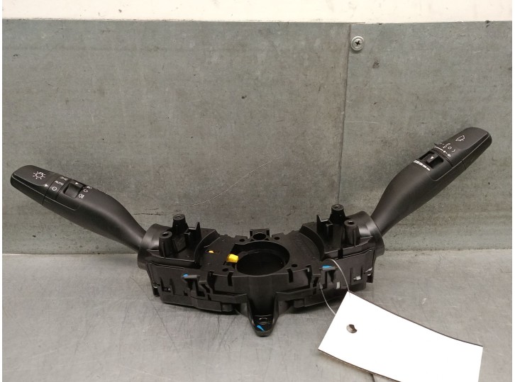 Recambio de mando luces para kia optima (jf) 1.7 crdi referencia OEM IAM 93403D4910 93403D4910 