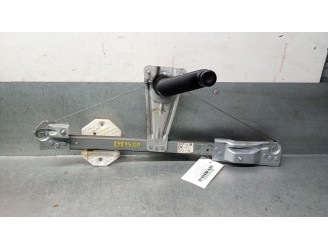 Replacement front right window regulator for Dacia Sandero II (B8_) 1.2 OEM IAM reference 807201999R 807201999R 