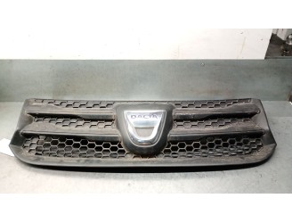 Recambio de rejilla delantera para dacia sandero ii (b8_) 1.2 referencia OEM IAM 623103971R 623105727R 