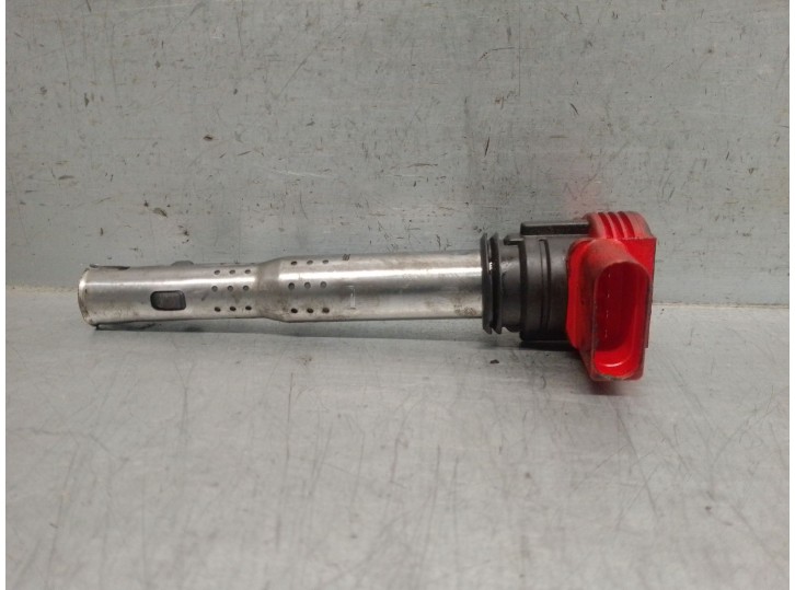 Recambio de bobina encendido para audi a4 berlina (8e) 2.0 16v fsi referencia OEM IAM 0986221052 