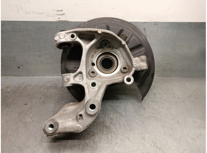 Replacement left rear stub axle for Seat Leon ST (5F8) 2.0 TDI OEM IAM reference 5Q0505435J 