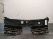 Recambio de rejilla delantera para renault clio ii fase ii (b/cb0) 1.2 referencia OEM IAM 8200083138 8200113999 