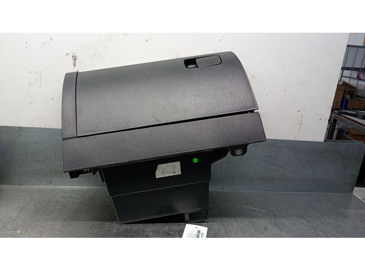 Recambio de guantera para volkswagen polo (6r1) 1.2 referencia OEM IAM 6R2857097 6R2857101L 