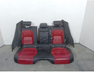 Recambio de asientos traseros para jaguar f-pace (x761) 2.0 td4 referencia OEM IAM T4A8430 T4A8430 