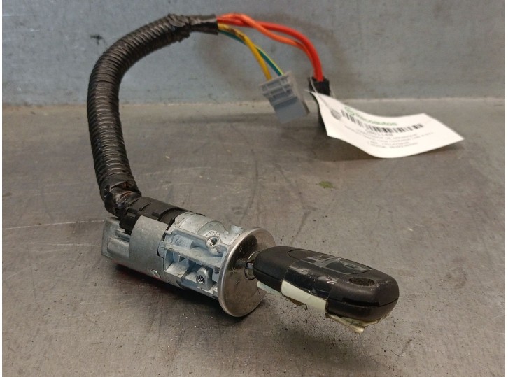 Recambio de conmutador de arranque para renault trafic caja cerrada (ab 4.01) 1.9 diesel referencia OEM IAM 7701475696 770147569