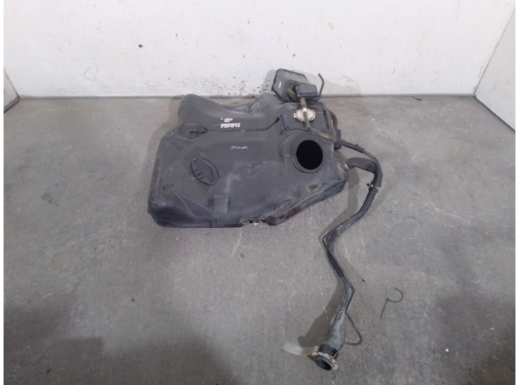 Replacement fuel tank for Chrysler Stratus Cabrio (JX) 2.5 CAT OEM IAM reference 04764875AA 5013445AB 