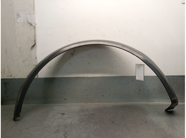 Recambio de aletin delantero derecho para audi a6 avant (4b5) 2.5 v6 24v tdi referencia OEM IAM 4Z7853718 4Z7853718 