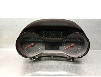 Recambio de cuadro instrumentos para opel crossland x 1.2 referencia OEM IAM 9826132180 3648473 