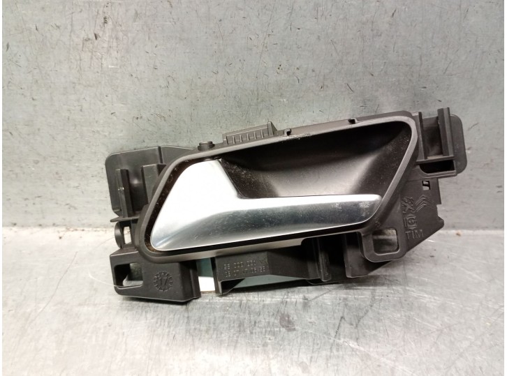 Recambio de maneta interior delantera izquierda para opel crossland x 1.2 referencia OEM IAM 98000001VV 13484999 
