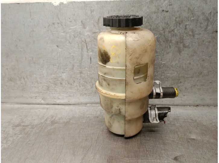 Recambio de deposito liquido direccion para dodge journey 2.0 crd referencia OEM IAM 4766963AA 4766963AA 