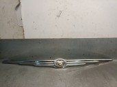 Replacement emblem for Chrysler Grand Voyager V (RT) 2.8 CRD OEM IAM reference 55370000AA 55370000AA 