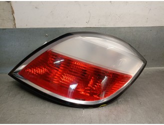 Recambio de piloto trasero derecho para opel astra h (a04) 1.7 cdti (l48) referencia OEM IAM 93190305 1222112 