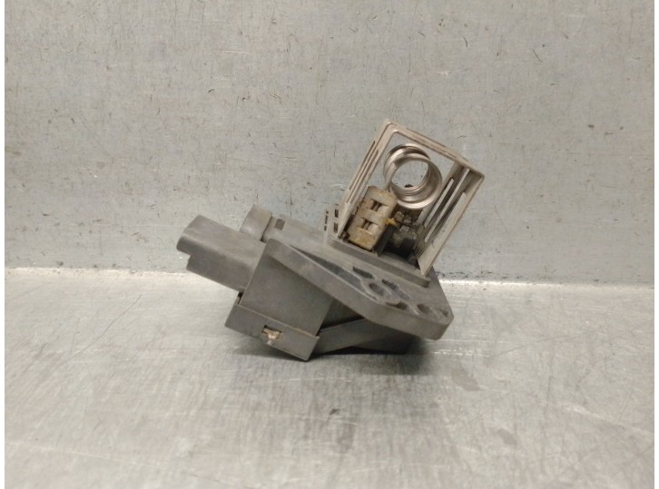 Recambio de resistencia calefaccion para opel crossland x 1.2 referencia OEM IAM 98372A01 3645626 