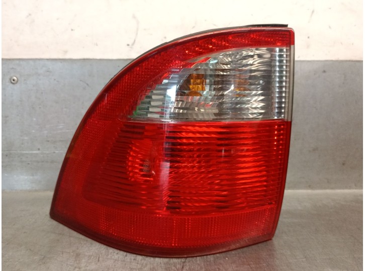 Replacement left rear light for Saab 9-5 station wagon (YS3E) 2.0 T OEM IAM reference 5142252 5142252 