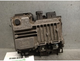 Recambio de centralita start / stop para citroën c4 cactus 1.2 thp 110 referencia OEM IAM 9819596180 