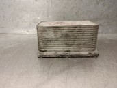 Recambio de enfriador aceite motor para renault master iii furgon ma / fm9t / myb23061a3t0 2.3 diesel referencia OEM IAM 7034676