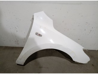 Recambio de aleta delantera derecha para hyundai i30 (fd) 1.6 crdi referencia OEM IAM 663212L030 663212L030 