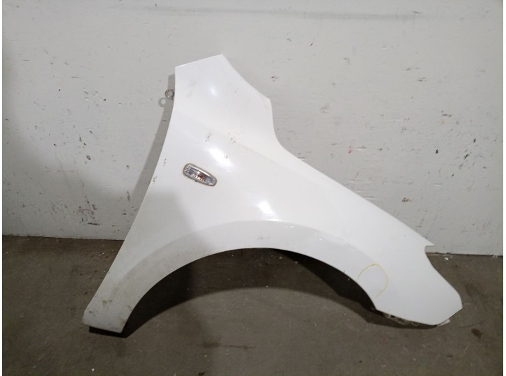 Recambio de aleta delantera derecha para hyundai i30 (fd) 1.6 crdi referencia OEM IAM 663212L030 663212L030 