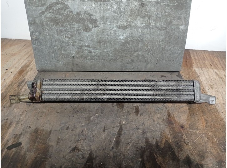 Replacement oil radiator for Saab 9-5 Station Wagon (YS3E) 2.0 T OEM IAM reference 4729620 4729620 