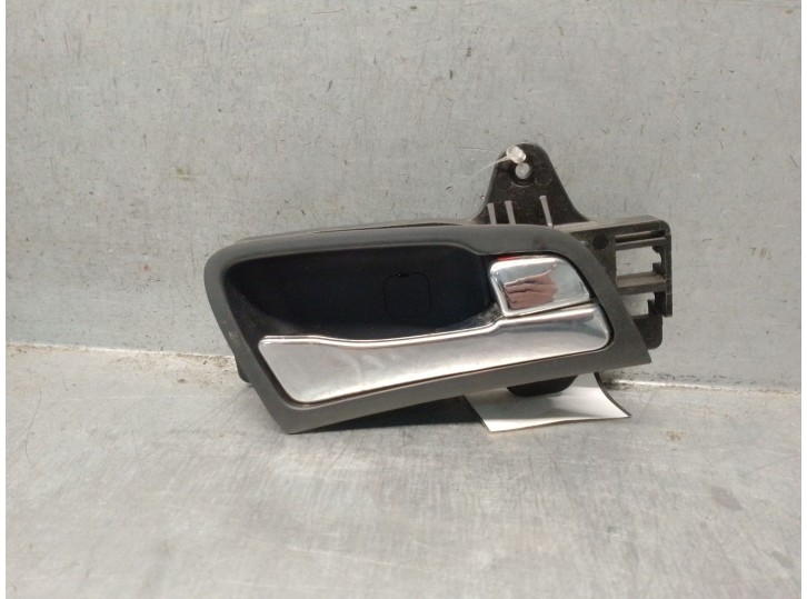 Recambio de maneta interior delantera derecha para hyundai i30 (fd) 1.6 crdi referencia OEM IAM 82623FD000 826202L010 