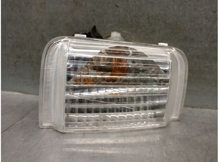 Recambio de piloto lateral delantero izquierdo para peugeot boxer furgoneta 2.0 bluehdi 130 referencia OEM IAM 3000501 6325H3 