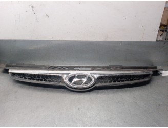 Recambio de rejilla delantera para hyundai i30 (fd) 1.6 crdi referencia OEM IAM 863512L000 863512L000 
