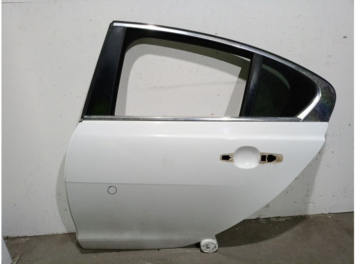 Recambio de puerta trasera izquierda para jaguar xe (x760) 2.0 d referencia OEM IAM T4N2635 T4N2635 