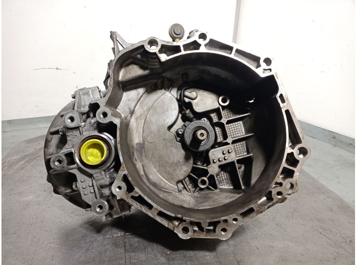 Recambio de caja cambios para opel zafira b 1.7 16v cdti referencia OEM IAM M32017D 5700565 3579636A2K