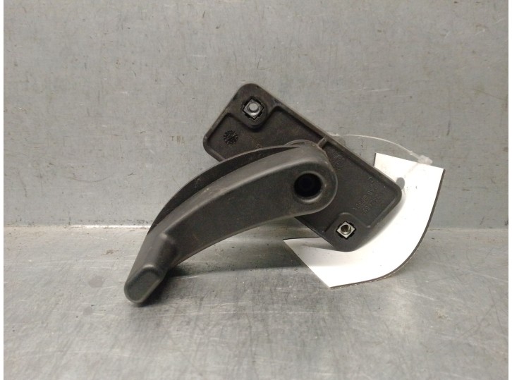 Recambio de maneta interior trasera izquierda para peugeot boxer furgoneta 2.0 bluehdi 130 referencia OEM IAM 1607149580 1607149