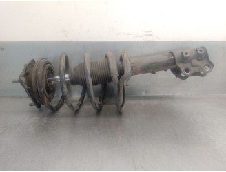 Recambio de amortiguador delantero derecho para hyundai i30 (fd) 1.6 crdi referencia OEM IAM 546612L200 546612L200 