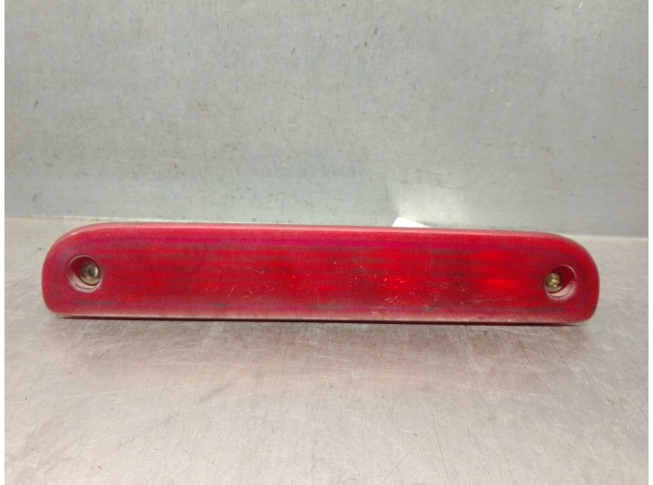 Recambio de luz central de freno para peugeot boxer furgoneta 2.0 bluehdi 130 referencia OEM IAM 6351Z4 6351Z4 