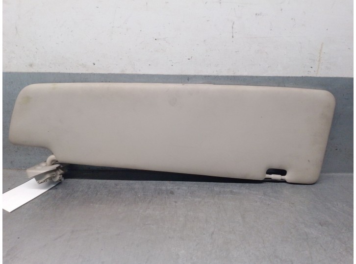 Recambio de parasol izquierdo para peugeot boxer furgoneta 2.0 bluehdi 130 referencia OEM IAM 1659587380 1659587380 