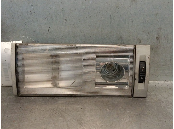 Recambio de luz interior para volkswagen transporter t5 furgoneta (7ha, 7hh, 7ea, 7eh) 1.9 tdi referencia OEM IAM 7H5947105B 7H5